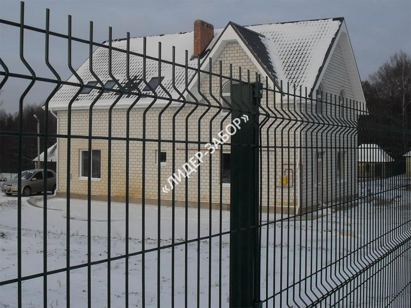 Цена 3 д забор от производителя из сварной сетки гиттер черный в Москве Купить 3 д забор от производителя из сварной сетки гиттер черный