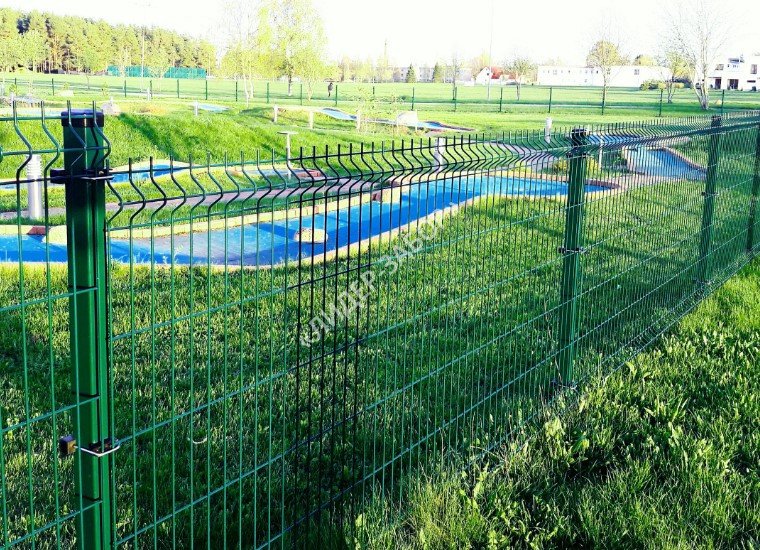 Цена Забор из сетки сварной с полимерным покрытием для парка в Москве Купить Забор из сетки сварной с полимерным покрытием для парка